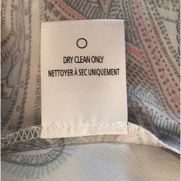 Robert Graham SIVAN SKIRT - Picture 10 of 10